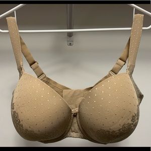 Stunning full support coverage Soma t-shirt bra size 38G
